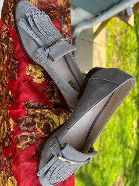 Louise et Cie Gray Suede Fringe Loafers